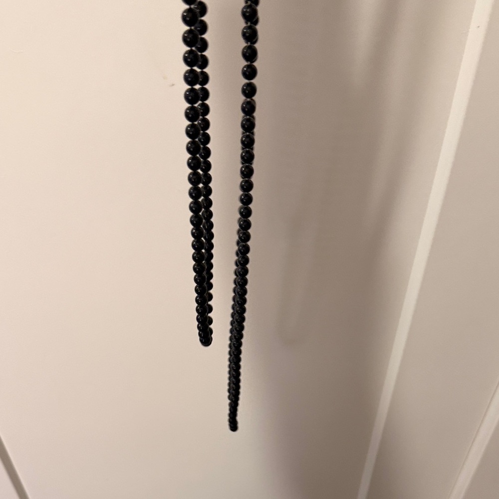 Black Beaded Necklace - Picture 5 of 5
